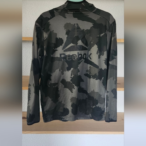 2 Reebok Small Hoodie Pullover Cam & Gray - Picture 2 of 7